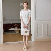 Combinaison professionnelle d'été haut de gamme pour femme, élégante et tendance, à manches courtes, pour l'accueil hôtelier