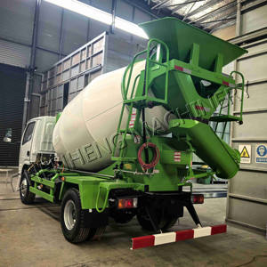 Truk pengaduk beton ponsel, dengan tangki pencampur semen konstruksi horisontal - Product Image 4