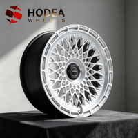 Jantes de voiture haut de gamme forgées style maille 5x114.3 5x120, jantes de luxe personnalisées ET CB, jantes en alliage peintes argentées avec lèvre CNC pour berlines et SUV