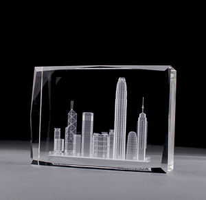 Atacado Personalizado 3D Laser Esculpido Cubo De Vidro UV Impresso Presente Do Negócio Esportes Amor Tema Em Branco Cubos De Cristal Paperweight Modelo - Product Image 1