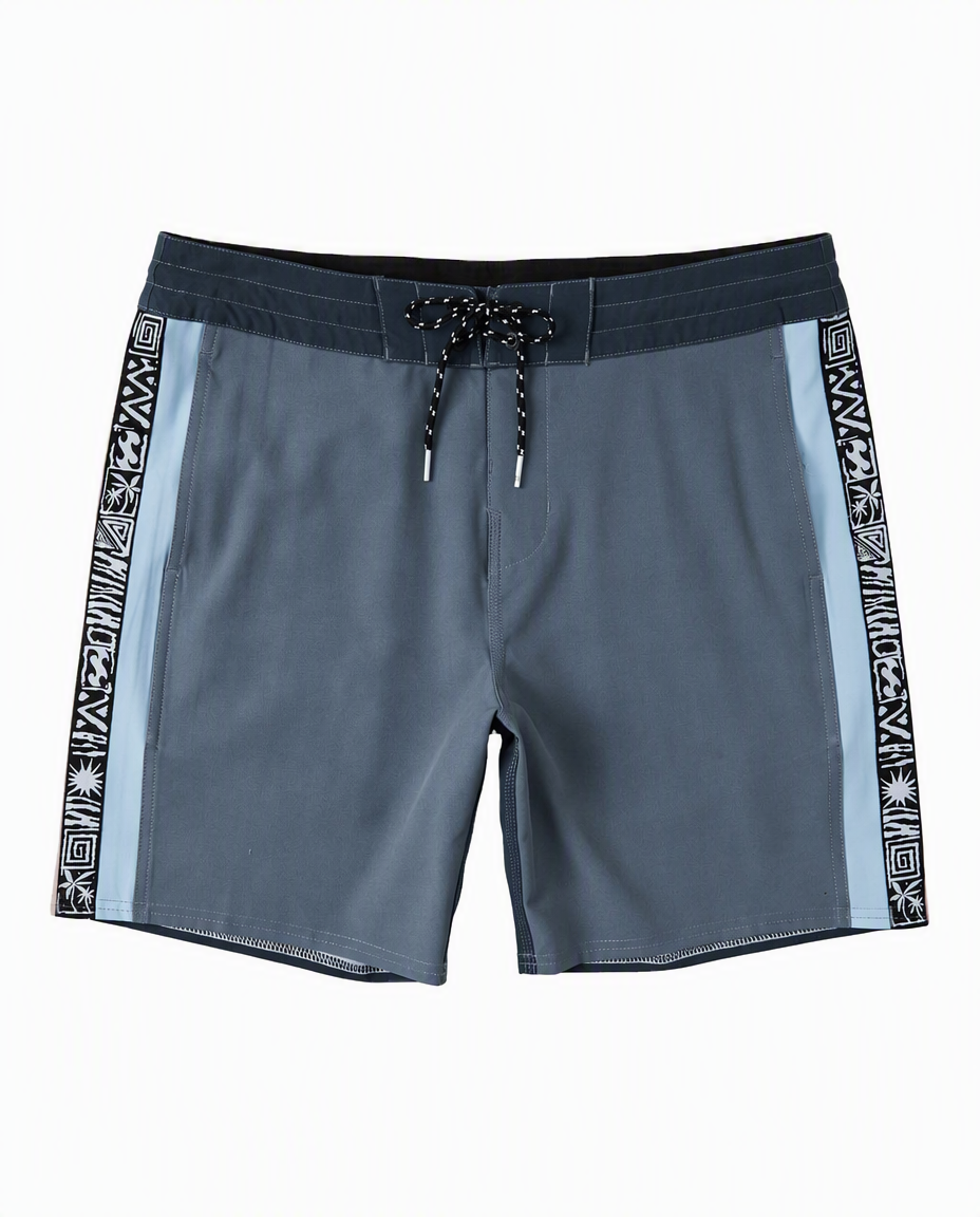 สีฟ้า