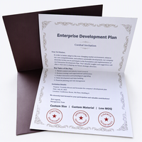 Service d'impression et d'écriture de cartes d'invitation en papier cartonné fantaisie au design unique, avec dorure à chaud, pour mariages et fêtes