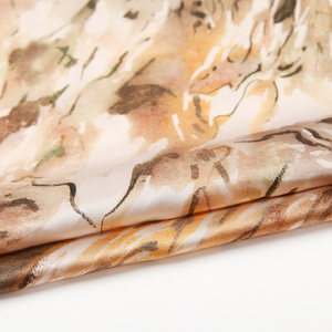 Tela satinada de seda para vestido de mujer, tejido de diseño italiano <span class=keywords><strong>noble</strong></span> y elegante, con estampado floral, novedad de 100% - Product Image 4