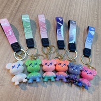 Mignon dessin animé résine fluide ours porte-clés sac pendentif suspendu décoration poupée petit cadeau porte-clés en gros