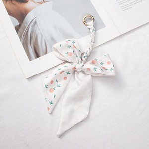 Fabrieksgroothandel Hoge Kwaliteit Mode Lint Sleutelhanger Strik Sjaal Hangertje voor Dames Meisjes - Product Image 6