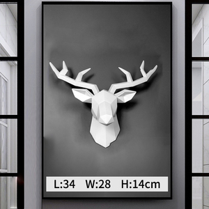 Décoration <span class=keywords><strong>murale</strong></span> tête <span class=keywords><strong>de</strong></span> <span class=keywords><strong>cerf</strong></span> 3D noir et blanc, sculpture <span class=keywords><strong>murale</strong></span> géométrique en <span class=keywords><strong>bois</strong></span> <span class=keywords><strong>de</strong></span> <span class=keywords><strong>cerf</strong></span> noir, fausse tête d'animal en résine - Product Image 2