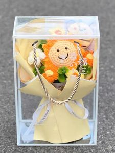 Bouquet di Fiori Lavorati all'Uncinetto Personalizzati 2026, Bambola Rosa in Filato di Cotone, Orsetto Fatto a Mano, Fiori per Laurea, <span class=keywords><strong>Festa</strong></span> del Papà, Pasqua - Product Image 5