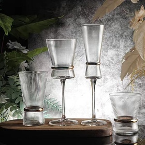 Ensemble de verres à vin en cristal côtelé de luxe moderne, design ceinture dorée, flûte à champagne, coupe à <span class=keywords><strong>martini</strong></span> pour mariage, banquet, hôtel - Product Image 2