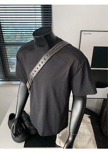 เสื้อยืดผู้ชายผ้าไอซ์ซิลค์แห้งเร็ว ระบายอากาศดี ให้ความรู้สึกเย็นสบาย ทรงหลวมใส่สบายสำหรับฤดูร้อน  ตกแต่งด้วยผ้าตาข่าย  แบบเรียบง่าย - Product Image 6