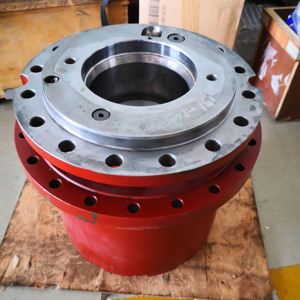 Caja de Engranajes Planetarios GFT 17 T2 3503 SD100DC, Reductor de Hierro Fundido para Maquinaria e Industria - Product Image 4