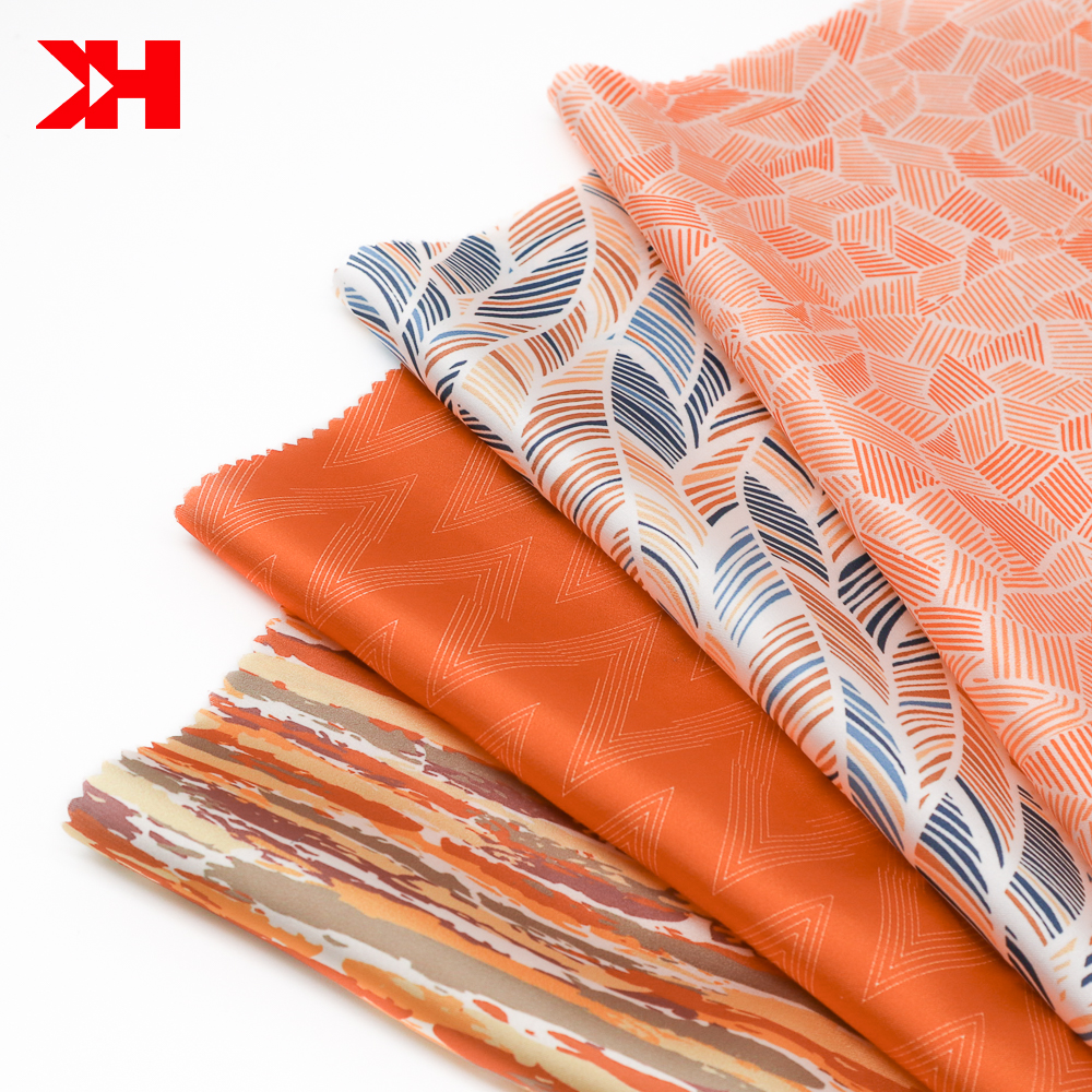 Производитель Shaoxing, надежное качество, шелк с принтом, дешевая полиэфирная атласная ткань для платья