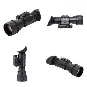 อุปกรณ์มองกลางคืนแบบหลอดเดียว ทนทานต่อสภาพอากาศ พร้อมฐานแม่เหล็กและระบบกันสั่นภาพ สำหรับการตั้งแคมป์และสังเกตสัตว์ป่าทุกฤดู - Product Image 1