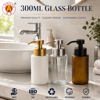 Pompa Dispenser Sabun Cair Tahan Lama Buatan Pabrik dengan Botol Kaca Amber 300ml Botol Sabun Kaca dengan Pompa Busa Lotion