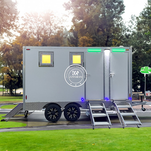 Remolque con Baño Portátil Móvil y Duchas Exteriores 2025 en Venta - Product Image 5