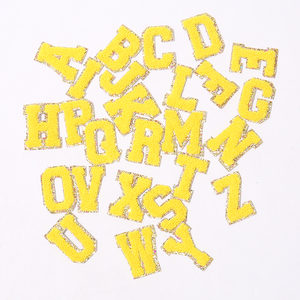 Personalizado DIY 6,2 cm 5,5 cm Chenille Glitter 26 letras parche palo en bordado autoadhesivo amarillo alfabeto letras parches - Product Image 1