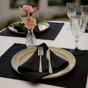 Napperons en lin de poids moyen avec bordure ourlée pour les équipes de banquets d'hôtel et les tables de réception - Product Image 1