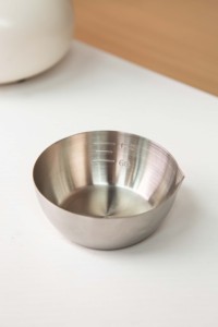 Bol de Mesure en Acier Inoxydable 304 de Haute Qualité pour Farine, Assaisonnements, Sauces, Huiles, Pâtisserie, Cuisson et Mélange – Idéal pour la Maison, l'Hôtel, le Restaurant et la Cuisine - Product Image 3