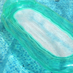 Colchoneta Flotante para Piscina, 160x90 cm, Verde Perla, Inflable, para Relajarse en el Agua - Product Image 1