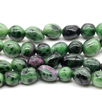 Vente chaude rubis naturel Zoisite perles en vrac 6mm x 8mm perles de pierre de forme irrégulière pour la fabrication de bijoux
