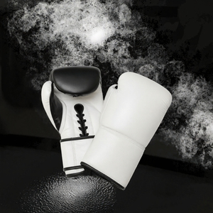 Gants de boxe en cuir blanc à lacets pour adultes – Respirants et conçus pour l'entraînement de boxe - Product Image 2