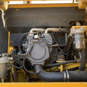 รถขุดตีนตะขาบ Komatsu PC160 มือสองจากญี่ปุ่นคุณภาพพรีเมียม ระบบเครื่องยนต์เดิม ประสิทธิภาพการทำงานมั่นคง เหมาะสำหรับงานก่อสร้าง - Product Image 6