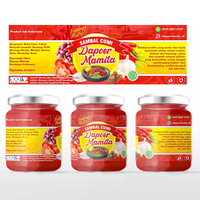 Étiquettes d'emballage alimentaire brillantes imperméables personnalisées pour bouteilles de sauce piquante imprimées en flexographie et autocollants pour bocaux de piment.