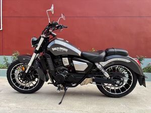 Motocyclette à essence Bendia Pristine Horse 400 d'occasion - <span class=keywords><strong>Moto</strong></span> sportive d'occasion - Product Image 2