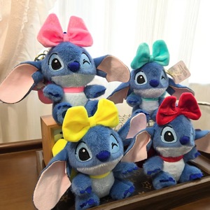Lindo colgante <span class=keywords><strong>de</strong></span> peluche <span class=keywords><strong>de</strong></span> <span class=keywords><strong>Stitch</strong></span> con lazo, muñeco pequeño <span class=keywords><strong>para</strong></span> bolso, muñeco <span class=keywords><strong>de</strong></span> máquina <span class=keywords><strong>de</strong></span> garras, venta al por mayor - Product Image 2
