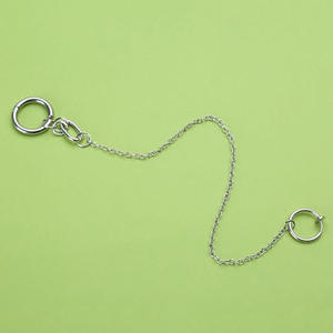 Fake Piercing Lip Clip Pendiente <span class=keywords><strong>Anime</strong></span> <span class=keywords><strong>NANA</strong></span> Okazaki Shinichi Cosplay Punk Chain Linked Pendientes Bisagras Lip Ring Accesorios - Product Image 4