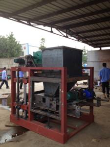 منفذ المصنع ، ماكينة صنع نصف آلية مع خلاط خرسانة - Product Image 6