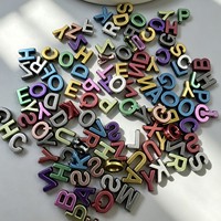 Perles de lettres colorées électroplaquées 9x12mm, lot en vrac et perles en vrac en gros pour la fabrication de bijoux et l'artisanat DIY