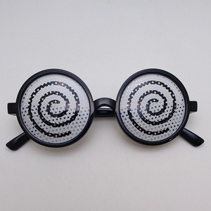 Fête drôle mode à la mode hommes femmes personnalité lunettes de soleil fête d'<span class=keywords><strong>anniversaire</strong></span> jouet lunettes en plastique écologique utilisation intérieure - Product Image 3