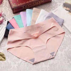 Sous-vêtements féminins en soie glacée sans couture, style fin pour l'été, avec entrejambe respirant, sexy et jeune - style fille - Product Image 2