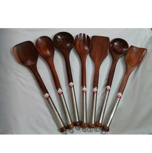 Cuchara de Madera Hecha a Mano con Acabado Liso, Utensilio de Cocina Resistente al Calor, Juego de Utensilios de Cocina Disponible para la Venta, Suministro Directo de Fábrica - Product Image 1