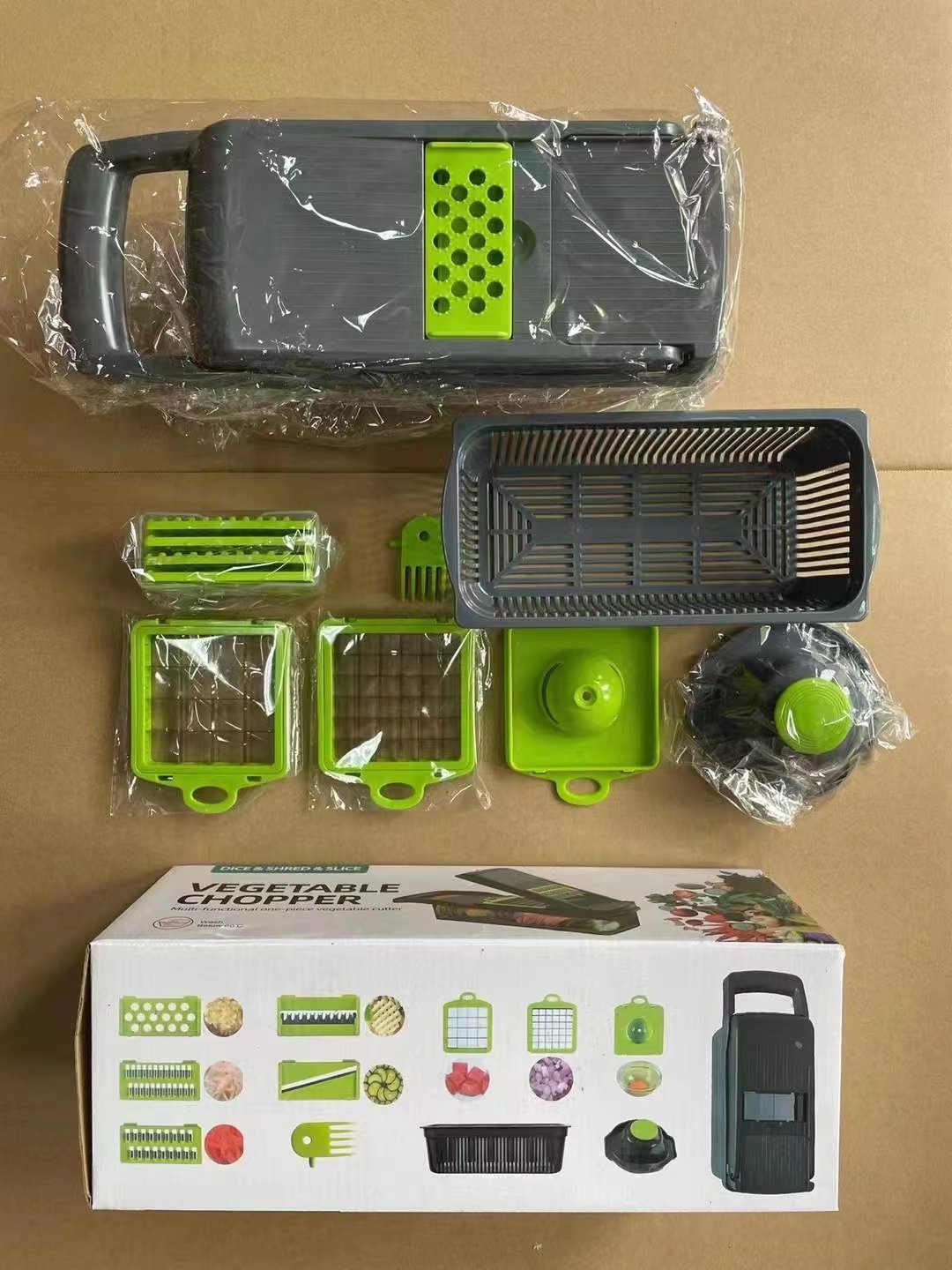 ตารางขนาดใหญ่ กล่องสีเขียว ชุด 15 ชิ้น