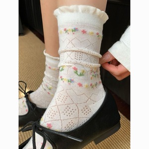 Women's Mid Calf Slouch <b>Socks</b> Grayish White Floral Print Breathable Polyester Fiber Sweat Absorbing Youth 18 40 Years Old - Product Image 1
