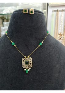 Conjunto de Collar Invisible en Tono Dorado de Lujo para Mujer con Colgante de Piedra Brillante, Joyería Elegante para Bodas y Fiestas - Product Image 4