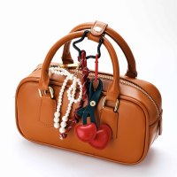Breloque de sac personnalisée en cuir PU avec motif cœur, perles et cordon tressé, et porte-clés en forme d'étoile