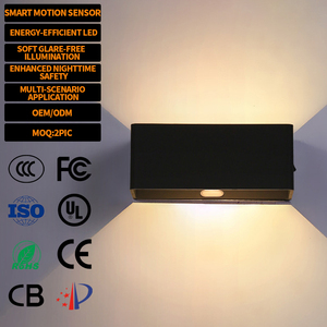 Lampe de nuit moderne EGH 4400mAh blanche et noire en ABS, éclairage bidirectionnel pour couloir, escalier, chambre, balcon, éclairage domestique - Product Image 2