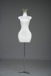 Maniquí de <span class=keywords><strong>Costura</strong></span> de Plástico para <span class=keywords><strong>Mujer</strong></span>, Tallas Grandes, con Caderas y <span class=keywords><strong>Busto</strong></span> Anchos, con Base Dorada, Venta al por Mayor - Product Image 5