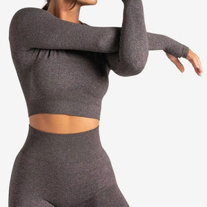 Conjunto Deportivo para Mujer sin Costuras, Transpirable y Elástico, Leggings de Gimnasio y Top Corto - Product Image 3