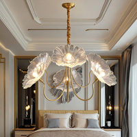 Lustre en cristal de laiton français lumière moderne Simple créatif pour une utilisation intérieure Vintage américain pour plafond de tête de lit de chambre