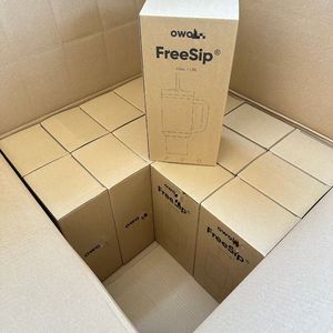 Mug de voyage isotherme en acier inoxydable de 24 oz avec couvercle à ouverture rapide et doubles poignées pour les boissons, idéal pour le sport et les activités de plein air - Product Image 5