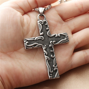 Collier avec pendentif croix en acier inoxydable pour homme, design géométrique rétro punk, bijoux tendance - Product Image 3