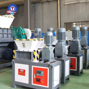 Concasseur à double arbre direct eurasien pour le recyclage du caoutchouc plastique et des déchets de construction pour les pièces de machines - Product Image 2