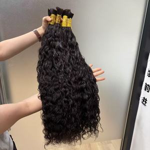Vendita Calda Prezzo di Fabbrica <span class=keywords><strong>Capelli</strong></span> Grezzi Ricci Ondulati Estensioni di <span class=keywords><strong>Capelli</strong></span> in Bulk <span class=keywords><strong>Biondi</strong></span> Umani Remy per Salone - Product Image 2