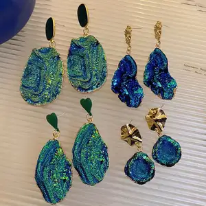 Kaimei 2022 earring fashion jewelry irregular retro gold plated earrings korean geometric irregular blue druzy stone earrings