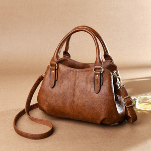 Hot Sale Guangzhou Wholesale PU Fashion Trends Ladies Handbag Luxury Design Women Bags Plush Bag - Product Image 4