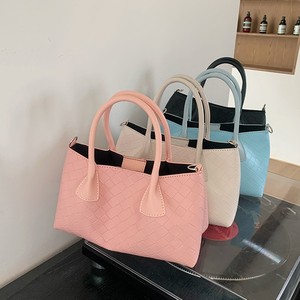 Bolso Tipo Cubo para Mujer, Diseño Tejido Rosa, Cierre Magnético, Uso Diario, Primavera 2025 - Product Image 2