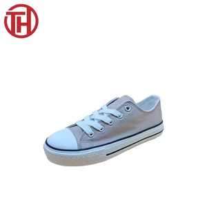 Scarpe da ginnastica classiche dal taglio basso personalizzate in fabbrica vulcanizzano scarpe di tela alla moda per le donne - Product Image 1